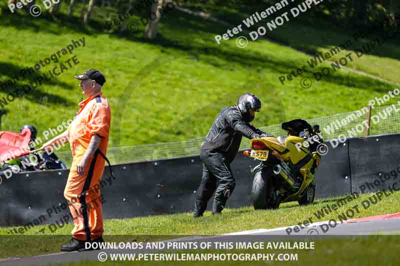 cadwell no limits trackday;cadwell park;cadwell park photographs;cadwell trackday photographs;enduro digital images;event digital images;eventdigitalimages;no limits trackdays;peter wileman photography;racing digital images;trackday digital images;trackday photos